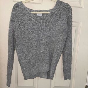 Old Navy Women's V-Neck Sweater in Heather Gray